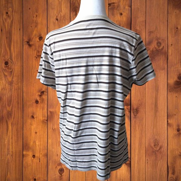 ST. JOHN'S BAY CLASSIC TEE WOMEN'S LARGE SHORT SLEEVE STRIPED T-SHIRT V-NECK - Picture 4 of 4
